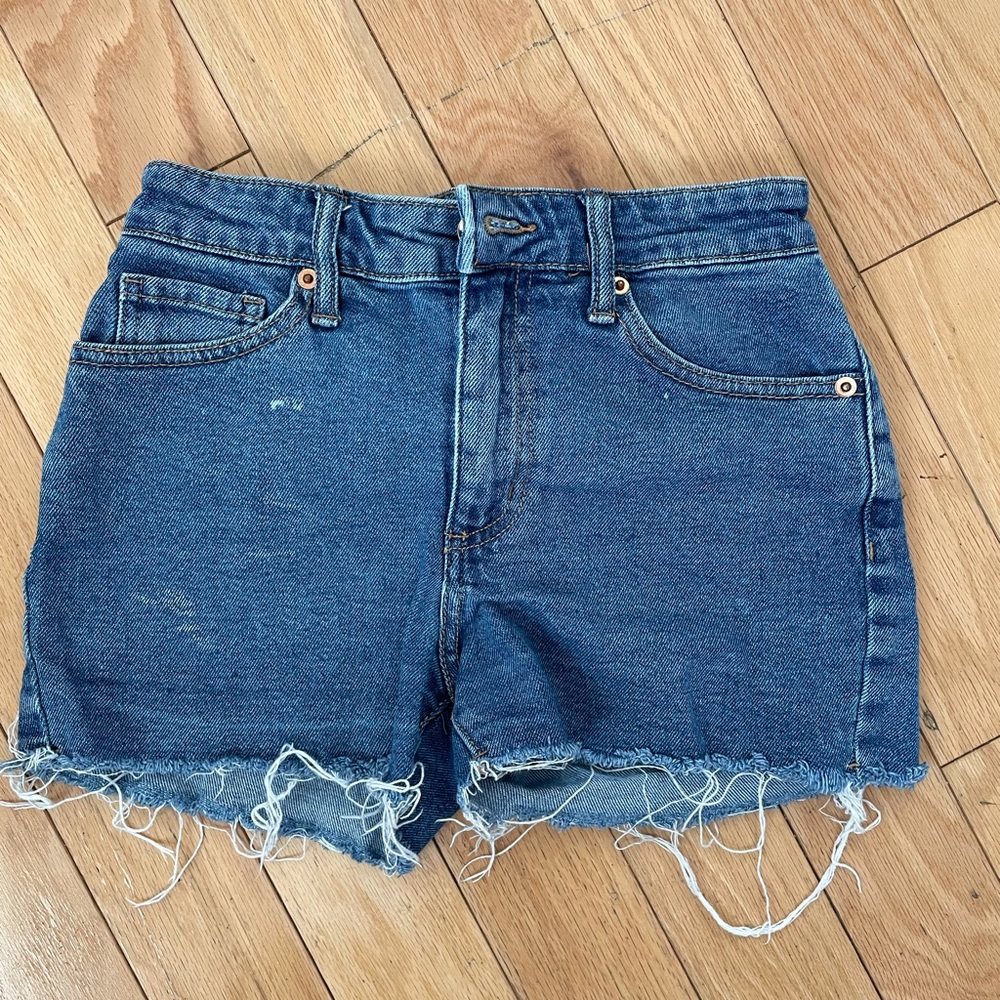Blue shorts